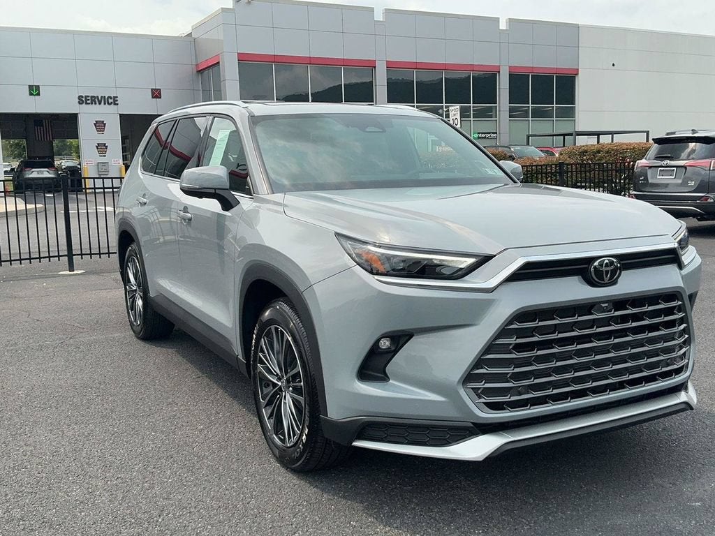 2026 Toyota Grand Highlander Hybrid MAX Platinum