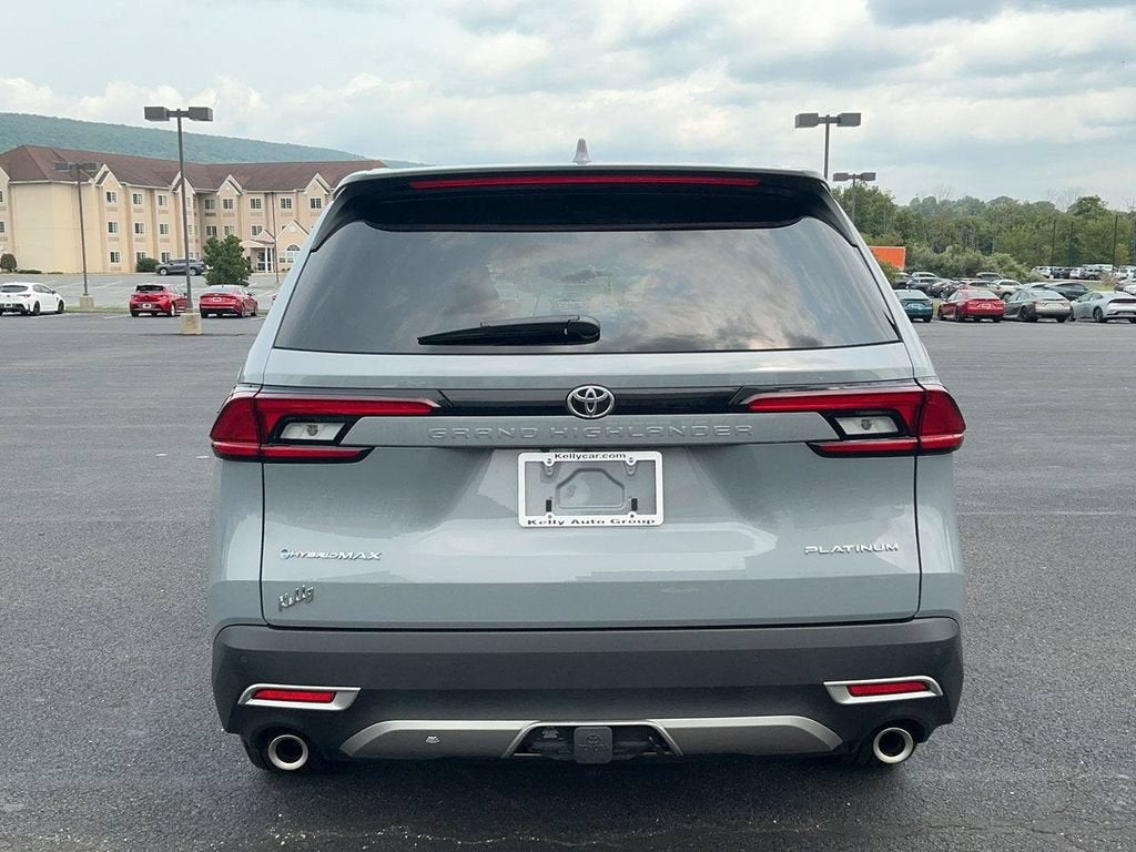 2026 Toyota Grand Highlander Hybrid MAX Platinum