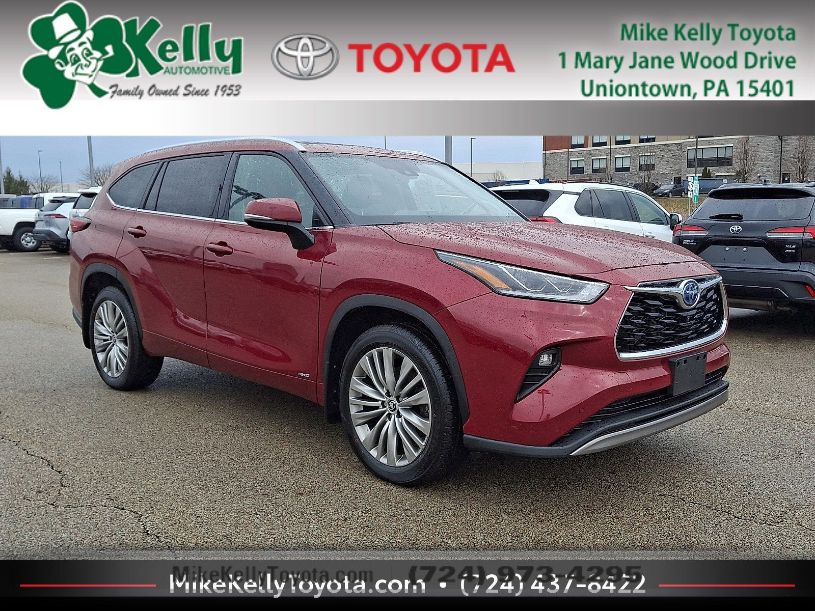 2022 Toyota Highlander Hybrid Platinum