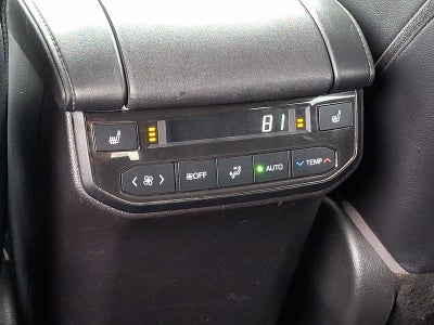 2022 Toyota Highlander Hybrid Platinum