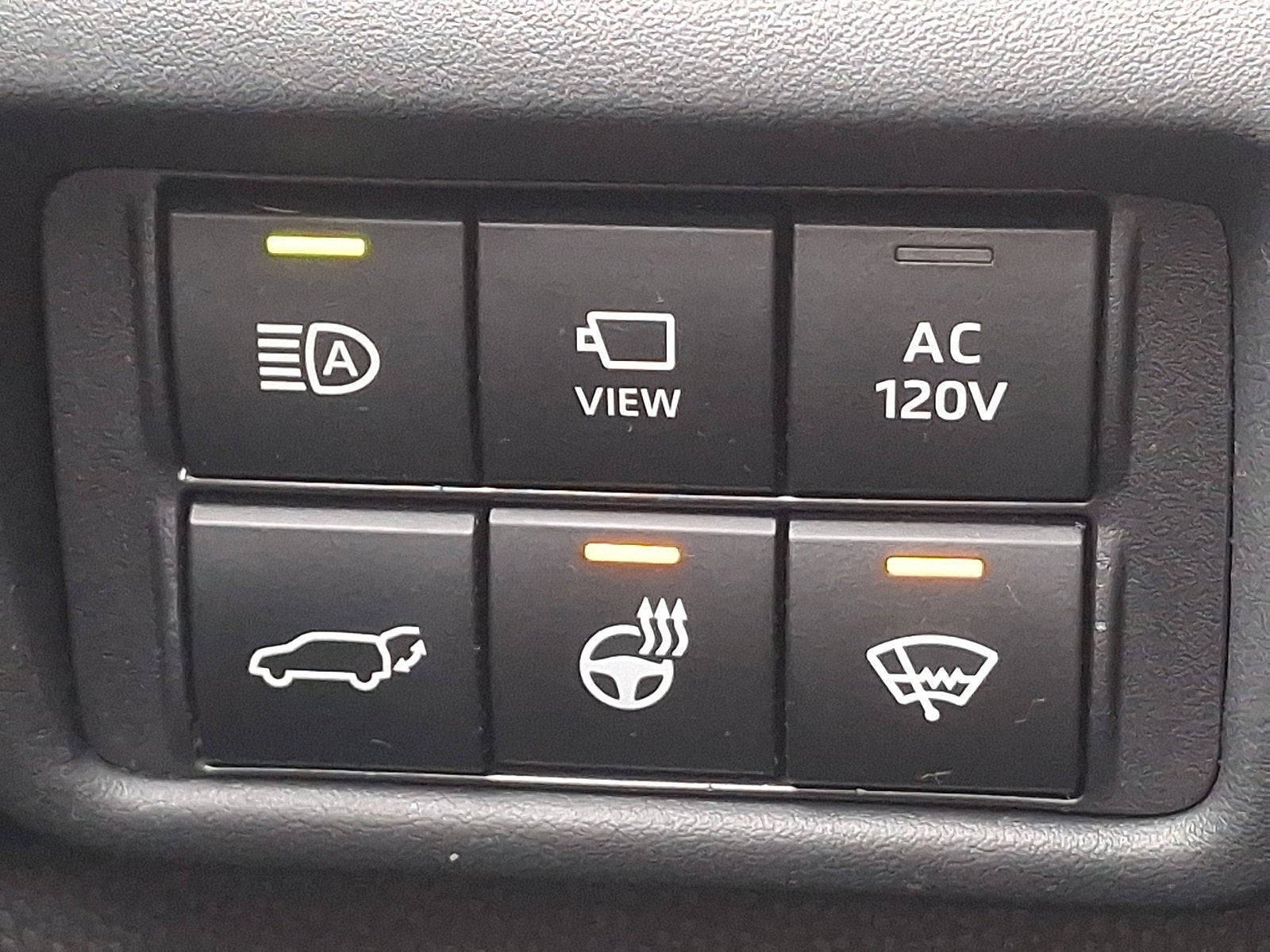 2022 Toyota Highlander Hybrid Platinum