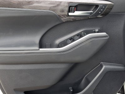 2026 Toyota Highlander Hybrid Hybrid Platinum