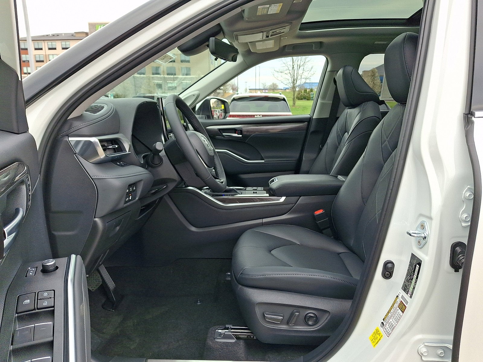 2026 Toyota Highlander Hybrid Hybrid Platinum