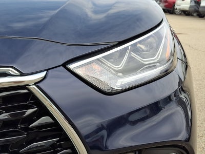 2026 Toyota Highlander Hybrid Platinum