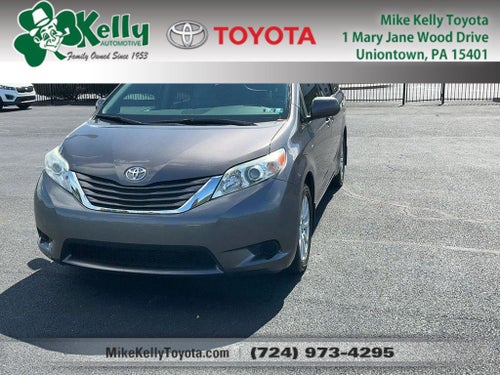 2017 Toyota Sienna LE