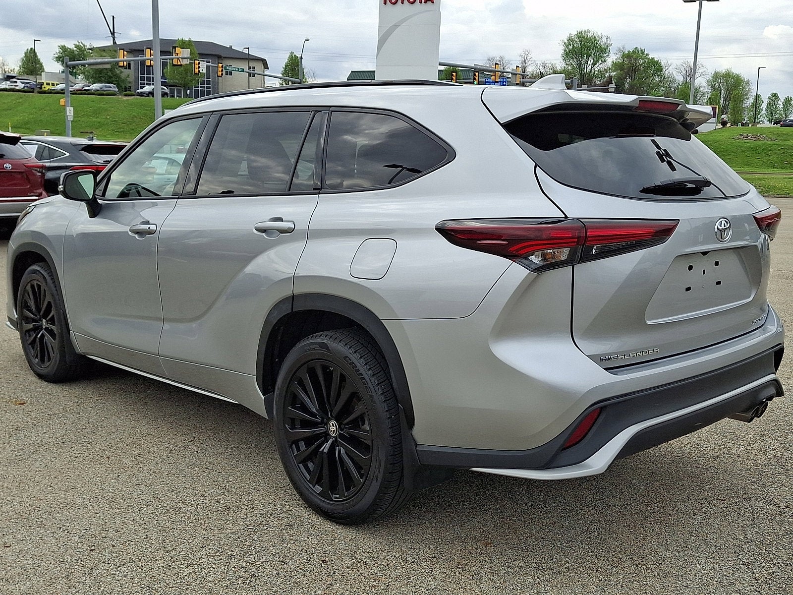 2024 Toyota Highlander XSE