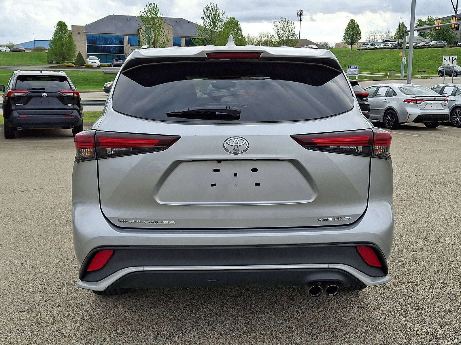 2024 Toyota Highlander XSE