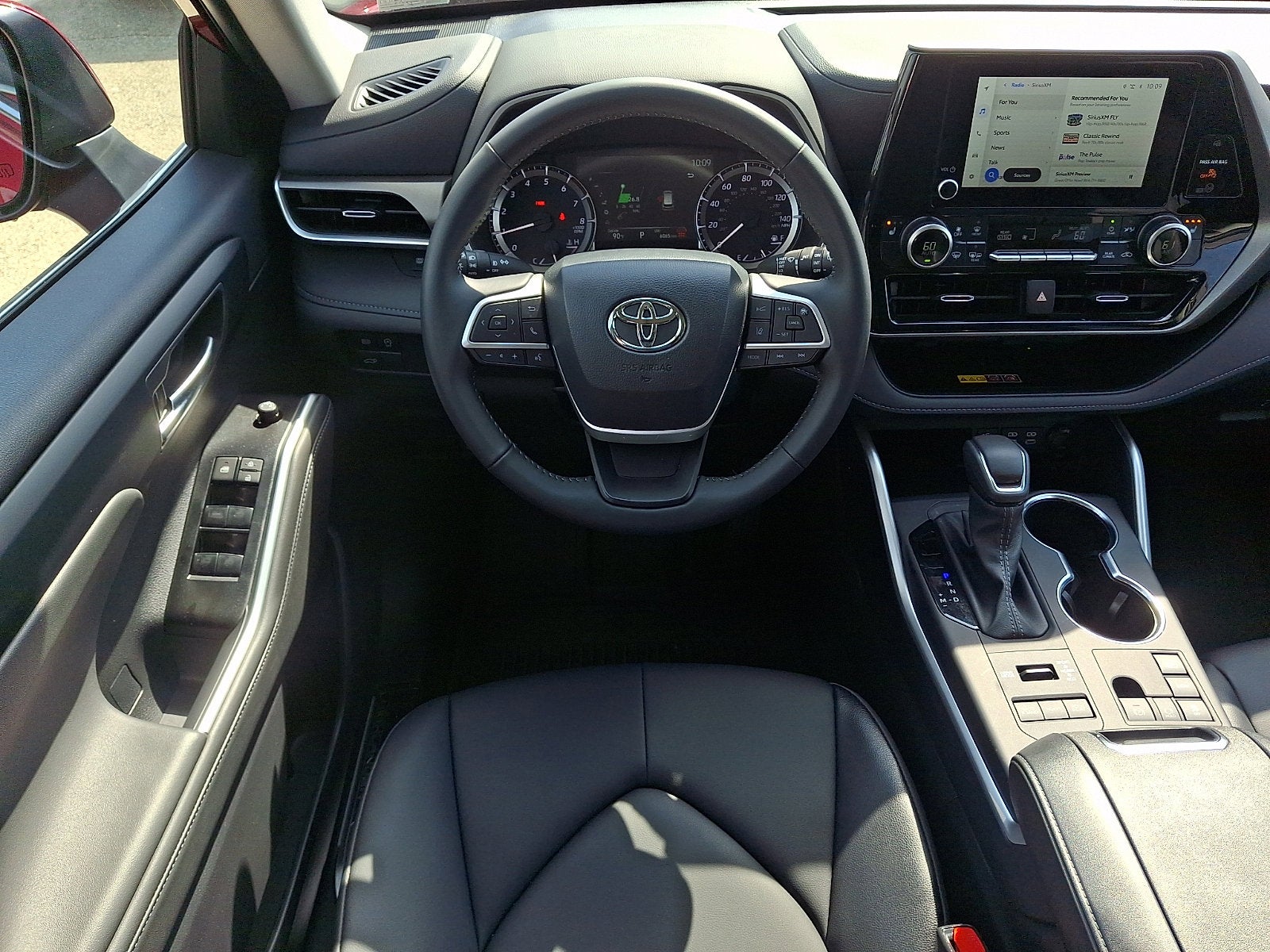 2026 Toyota Highlander Base