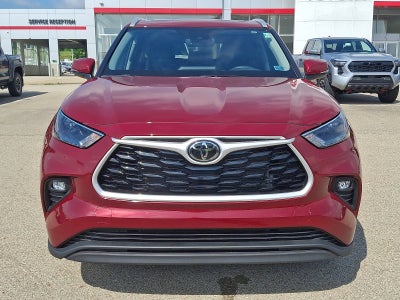2026 Toyota Highlander Base