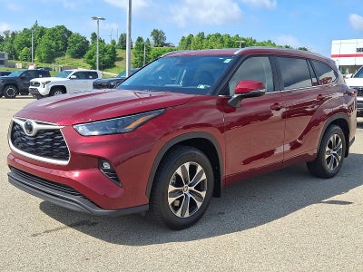 2026 Toyota Highlander Base