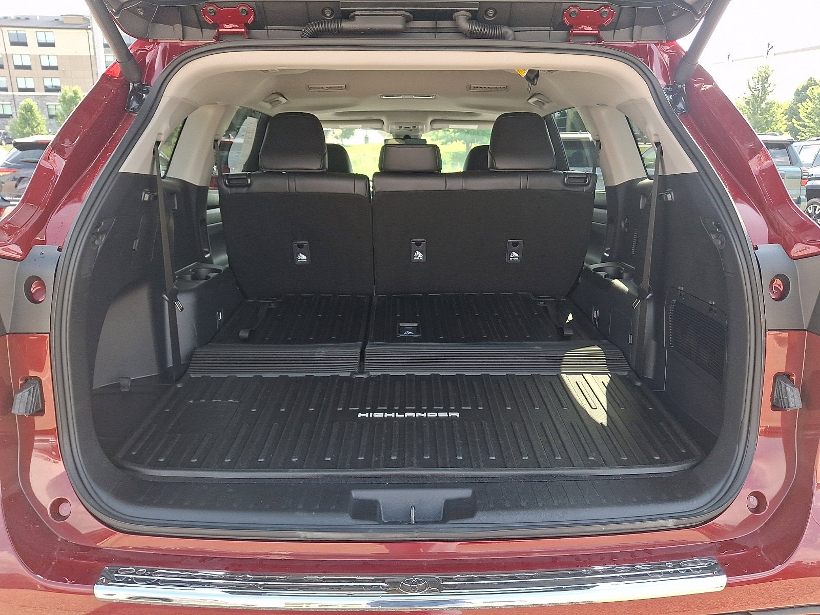 2026 Toyota Highlander Base