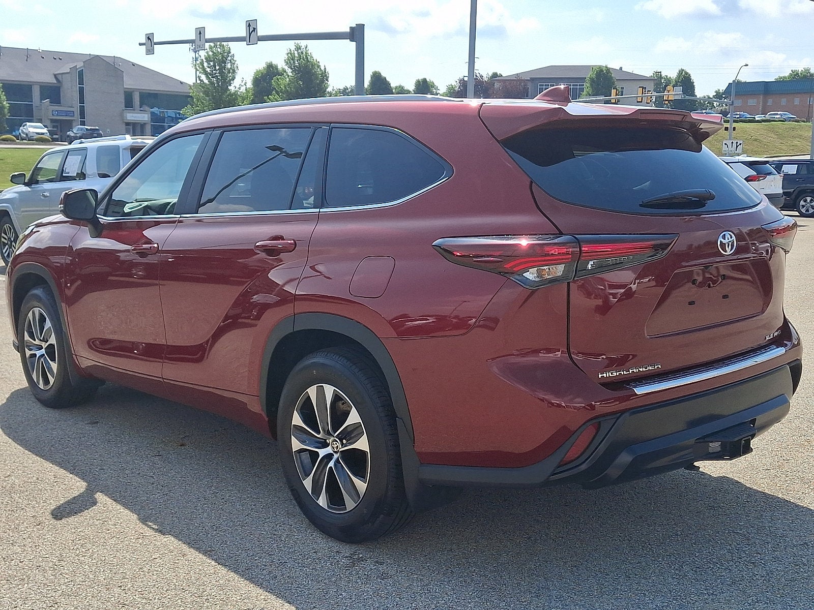 2026 Toyota Highlander Base