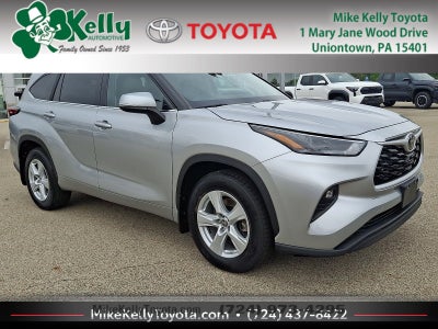 2023 Toyota Highlander Base