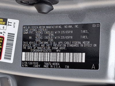 2023 Toyota Highlander Base