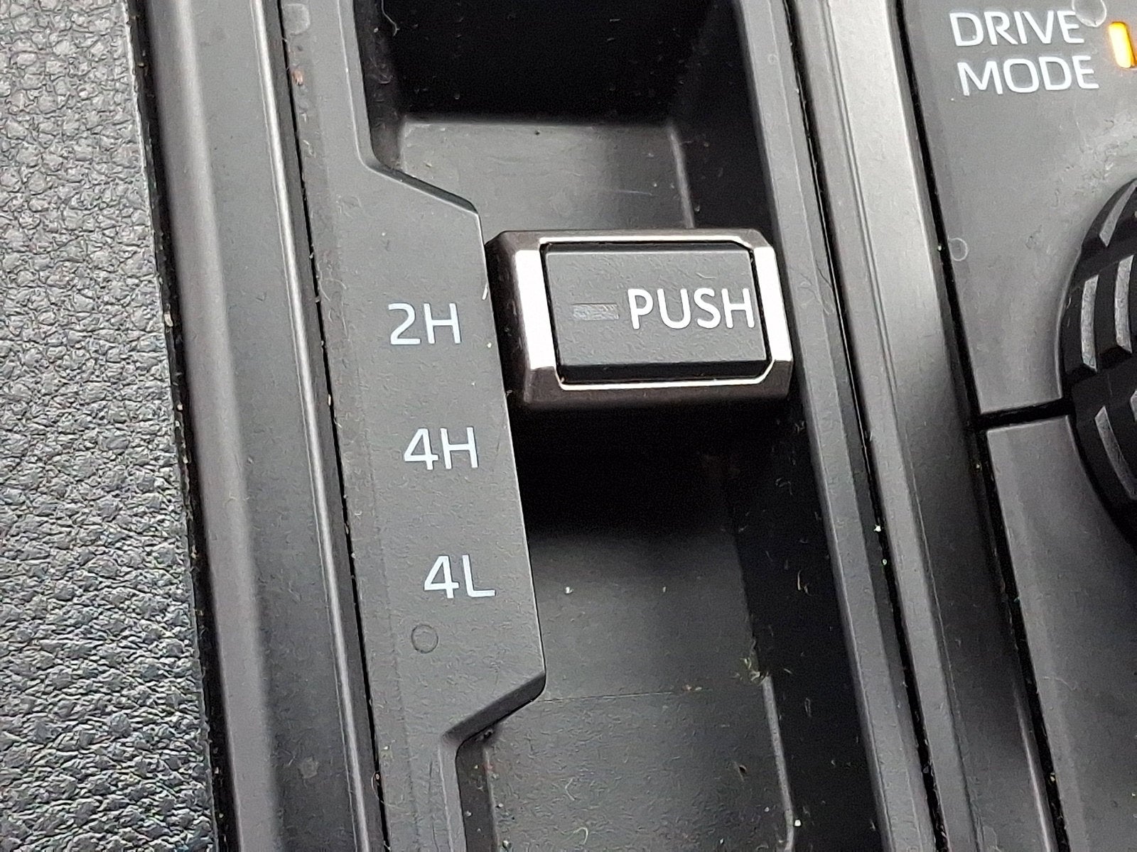 2024 Toyota TUNDRA 4X4 SR5