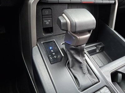 2024 Toyota TUNDRA 4X4 SR5