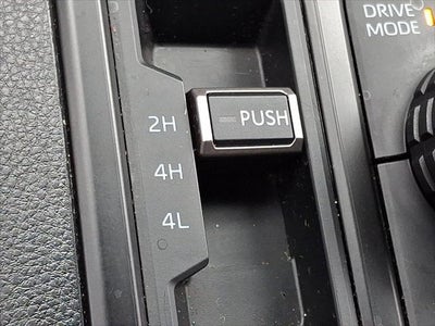 2024 Toyota TUNDRA 4X4 SR5