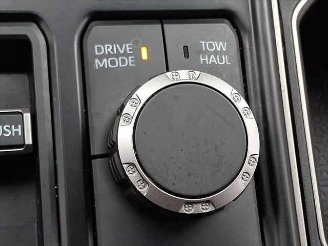 2024 Toyota TUNDRA 4X4 SR5