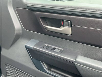 2024 Toyota Tundra 4WD SR5
