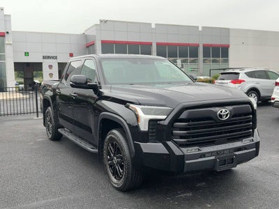 2024 Toyota Tundra 4WD SR5