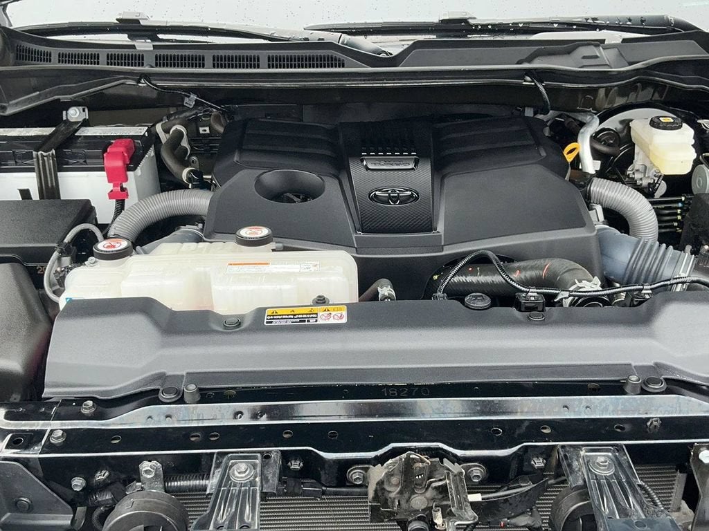 2024 Toyota Tundra 4WD SR5
