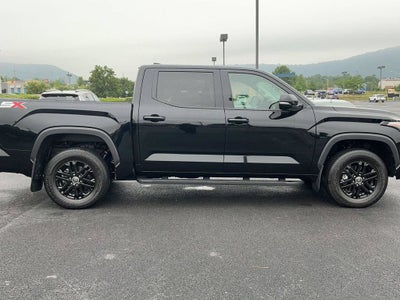 2024 Toyota Tundra 4WD SR5
