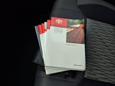 2016 Toyota TUNDRA 4X4 SR5