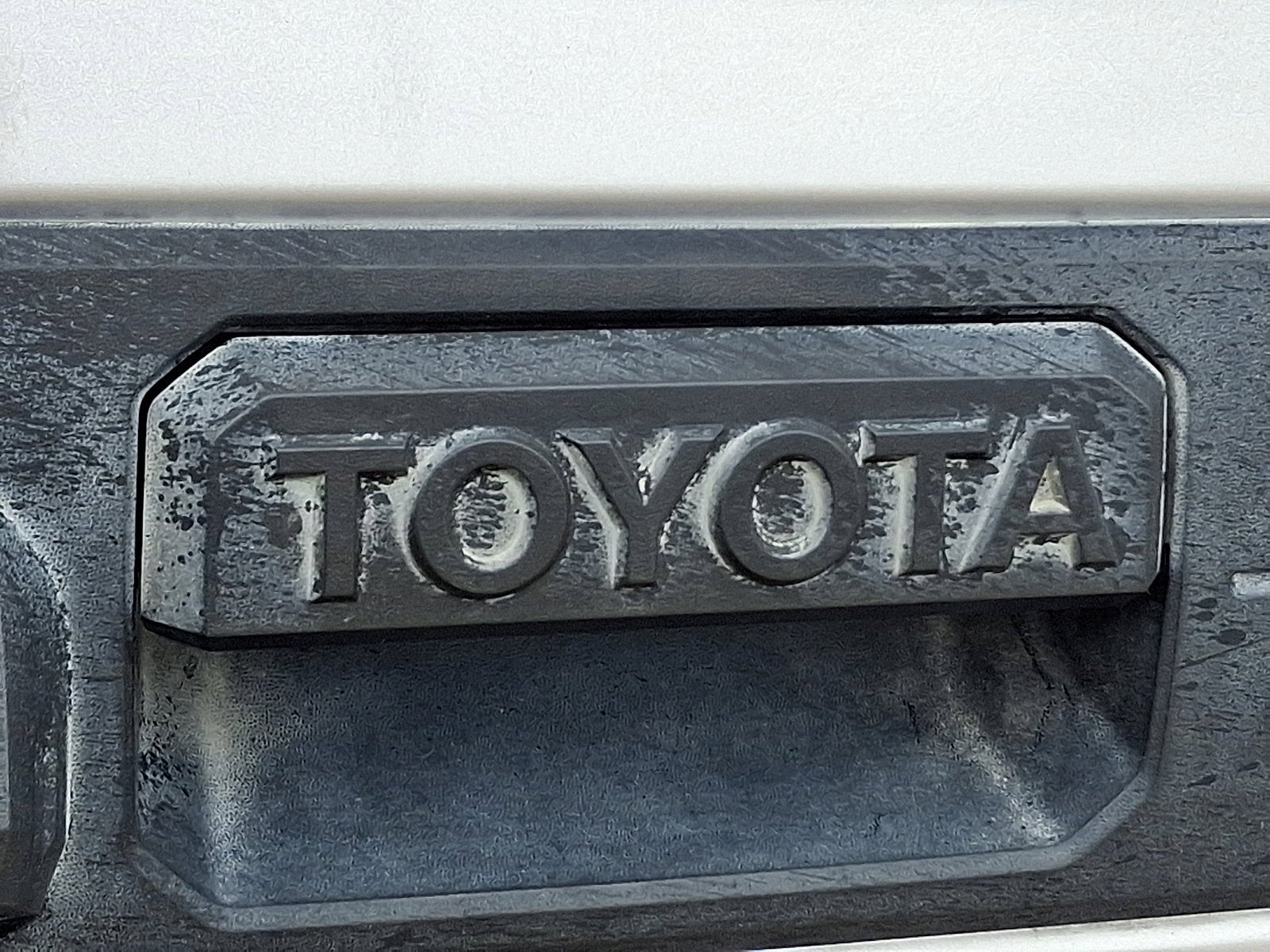 2016 Toyota TUNDRA 4X4 SR5