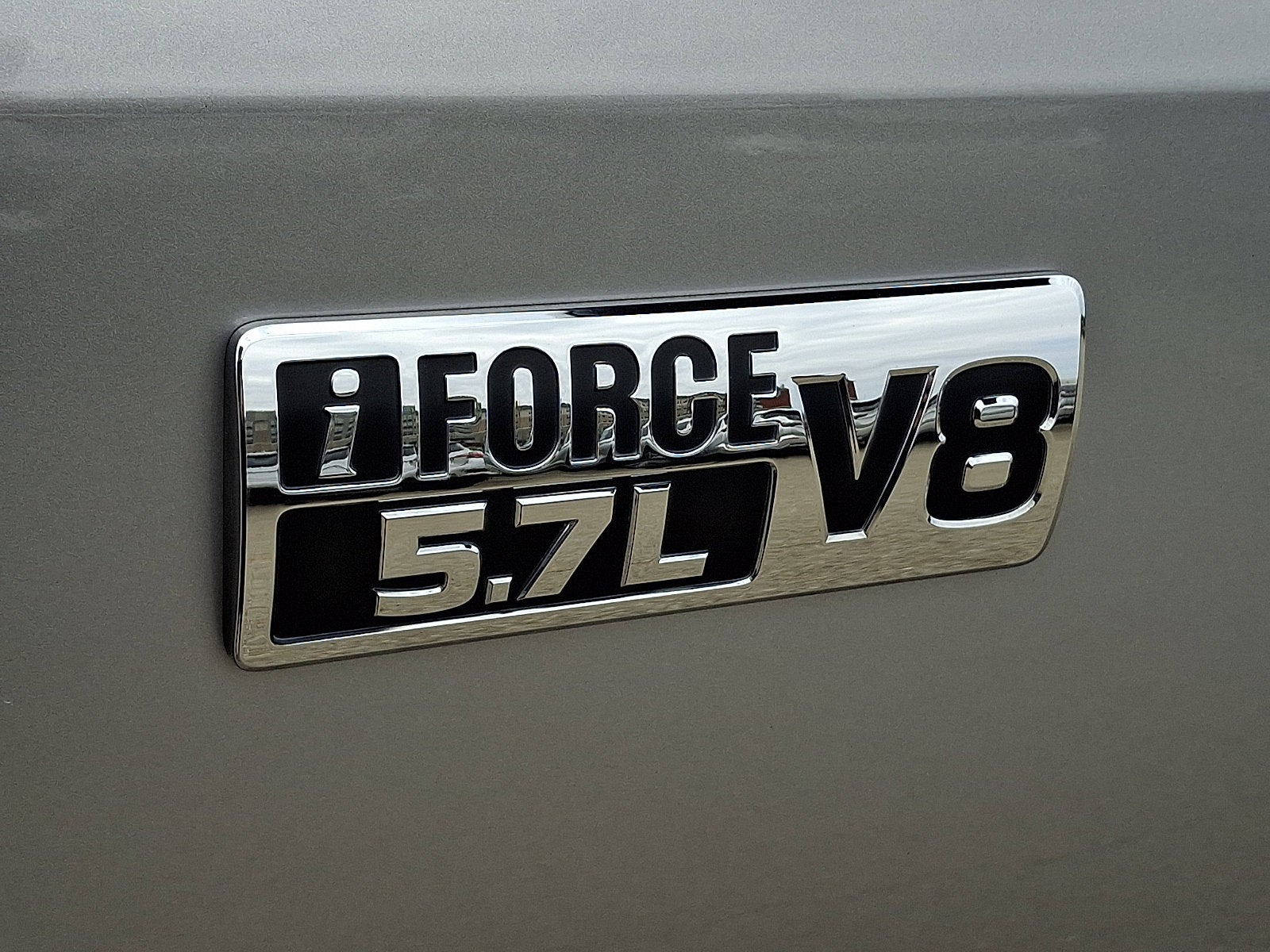 2016 Toyota TUNDRA 4X4 SR5