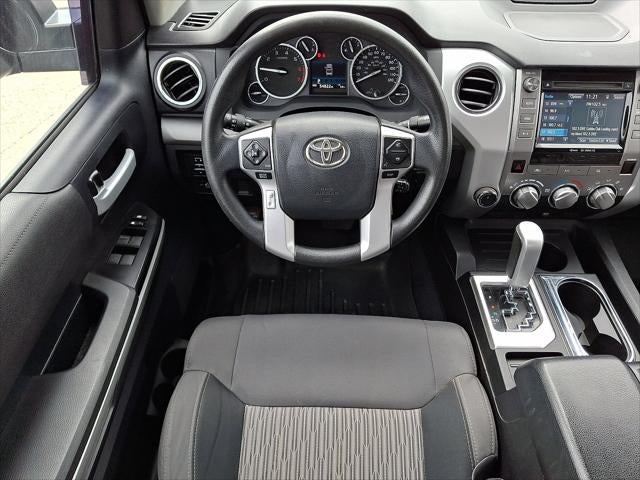 2016 Toyota TUNDRA 4X4 SR5