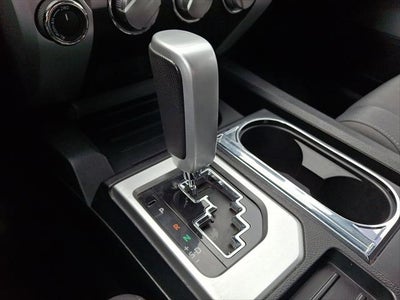 2016 Toyota TUNDRA 4X4 SR5