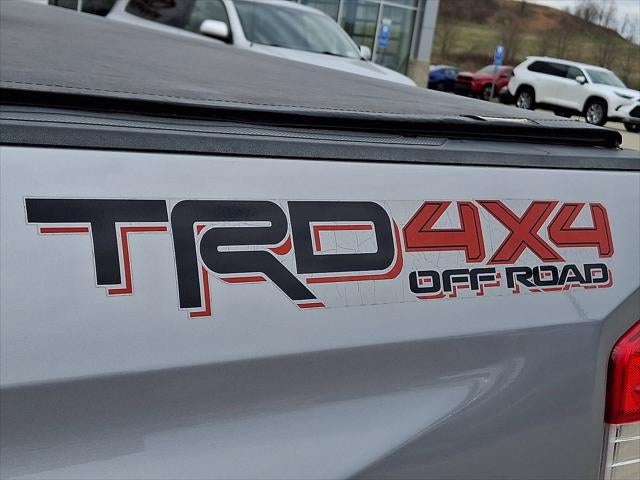 2016 Toyota TUNDRA 4X4 SR5