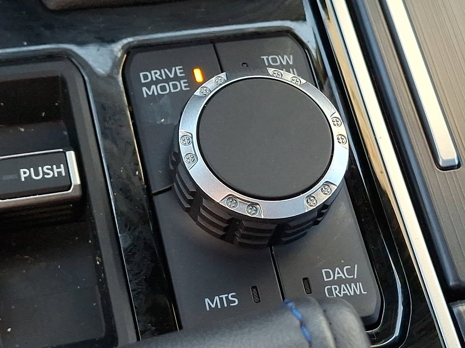 2025 Toyota Tundra 4WD Base