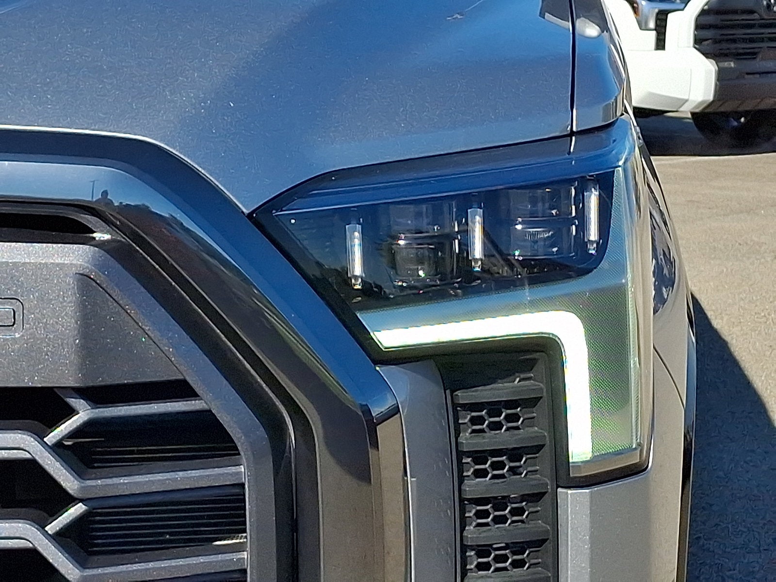 2025 Toyota Tundra 4WD Base