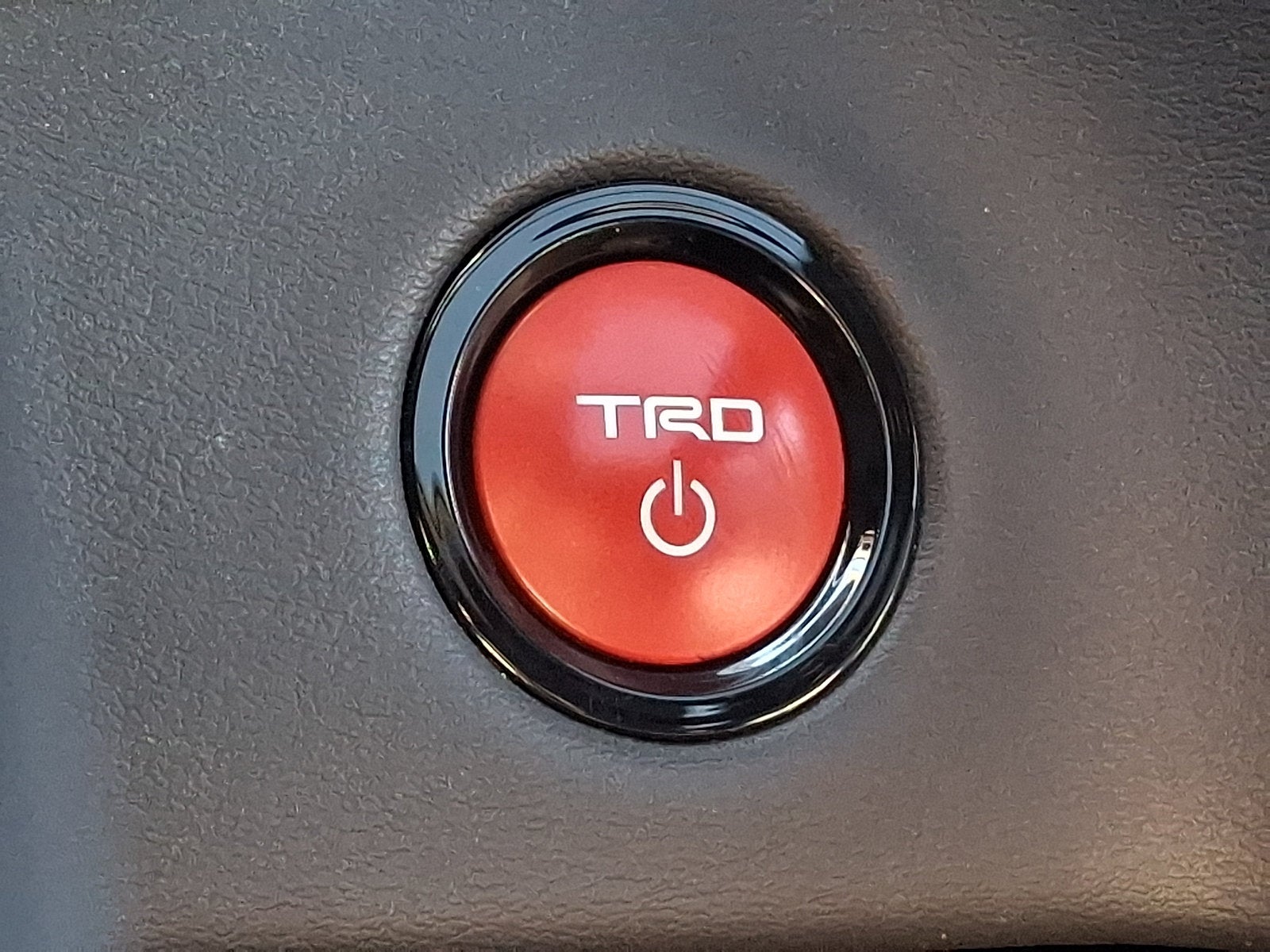 2025 Toyota Sequoia Base