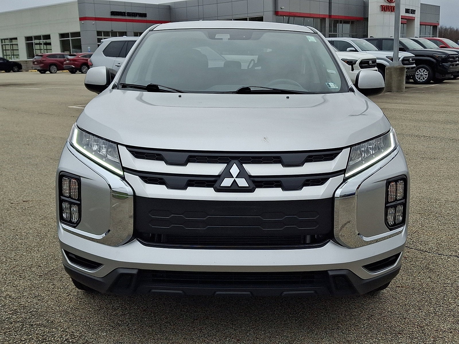 2025 Mitsubishi Outlander Sport Base