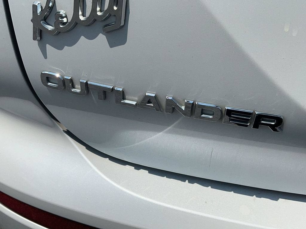 2022 Mitsubishi Outlander SEL