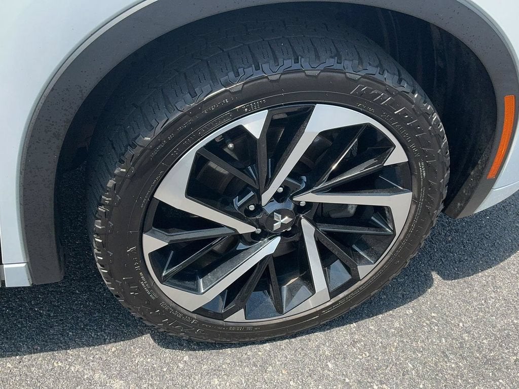 2022 Mitsubishi Outlander SEL