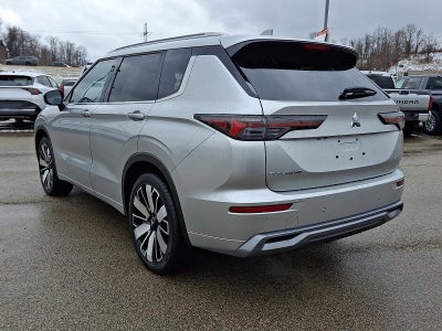 2025 Mitsubishi Outlander SEL