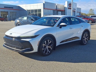 2023 Toyota Crown XLE