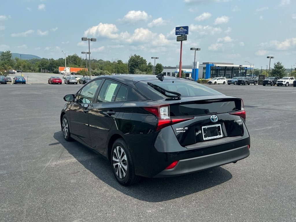 2022 Toyota Prius XLE AWD-e