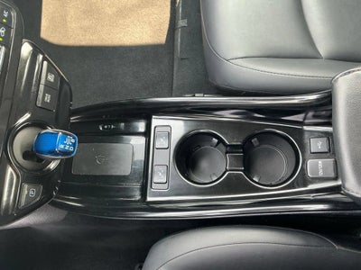 2022 Toyota Prius XLE AWD-e