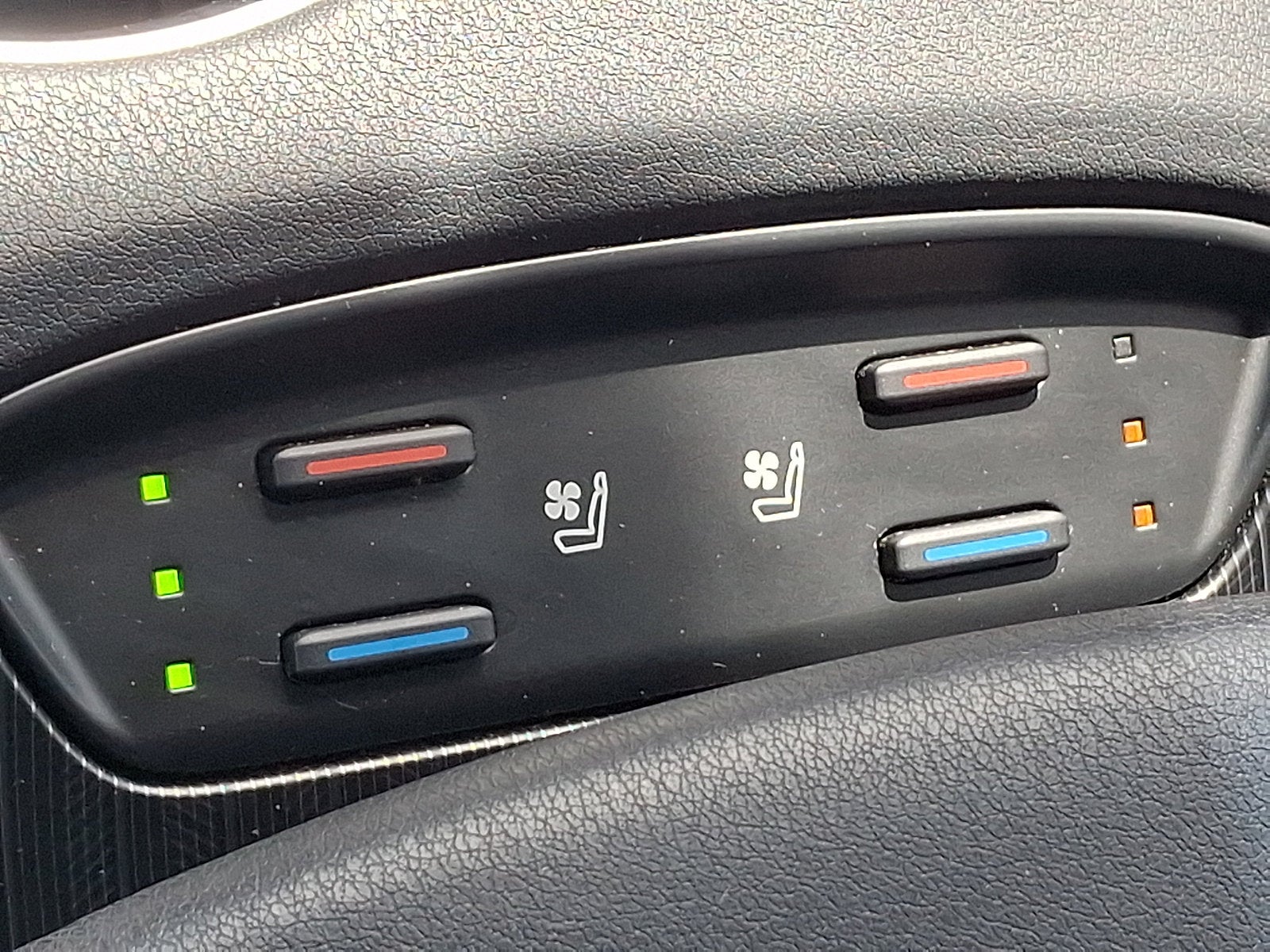 2021 Toyota Venza Base