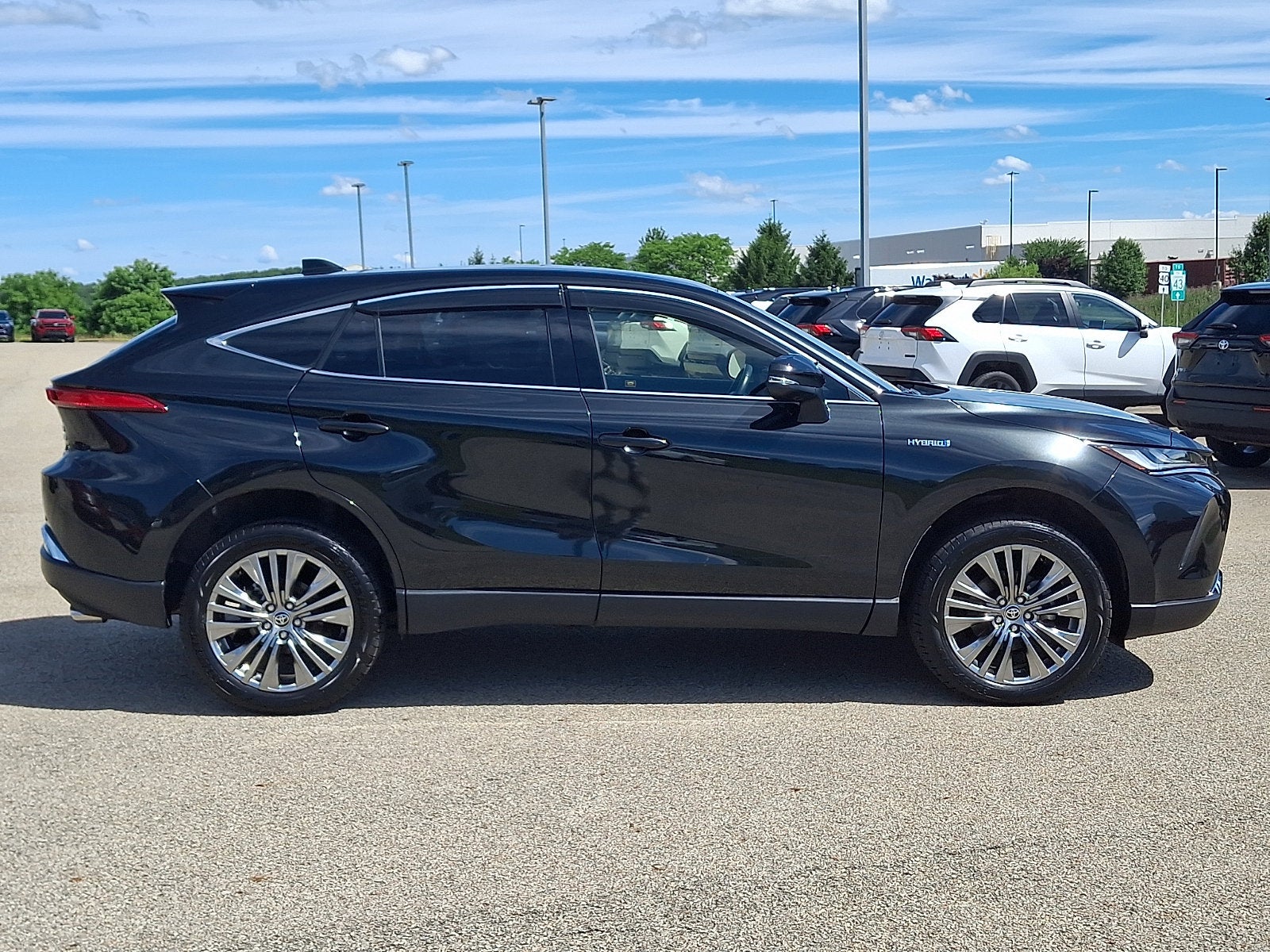 2021 Toyota Venza Base