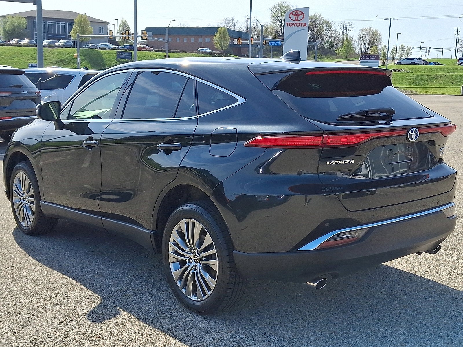 2022 Toyota Venza Limited