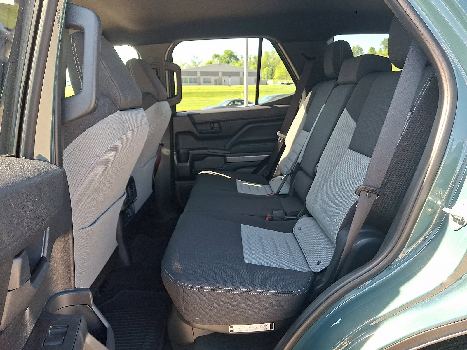 2025 Toyota 4Runner Hybrid TRD Off Road