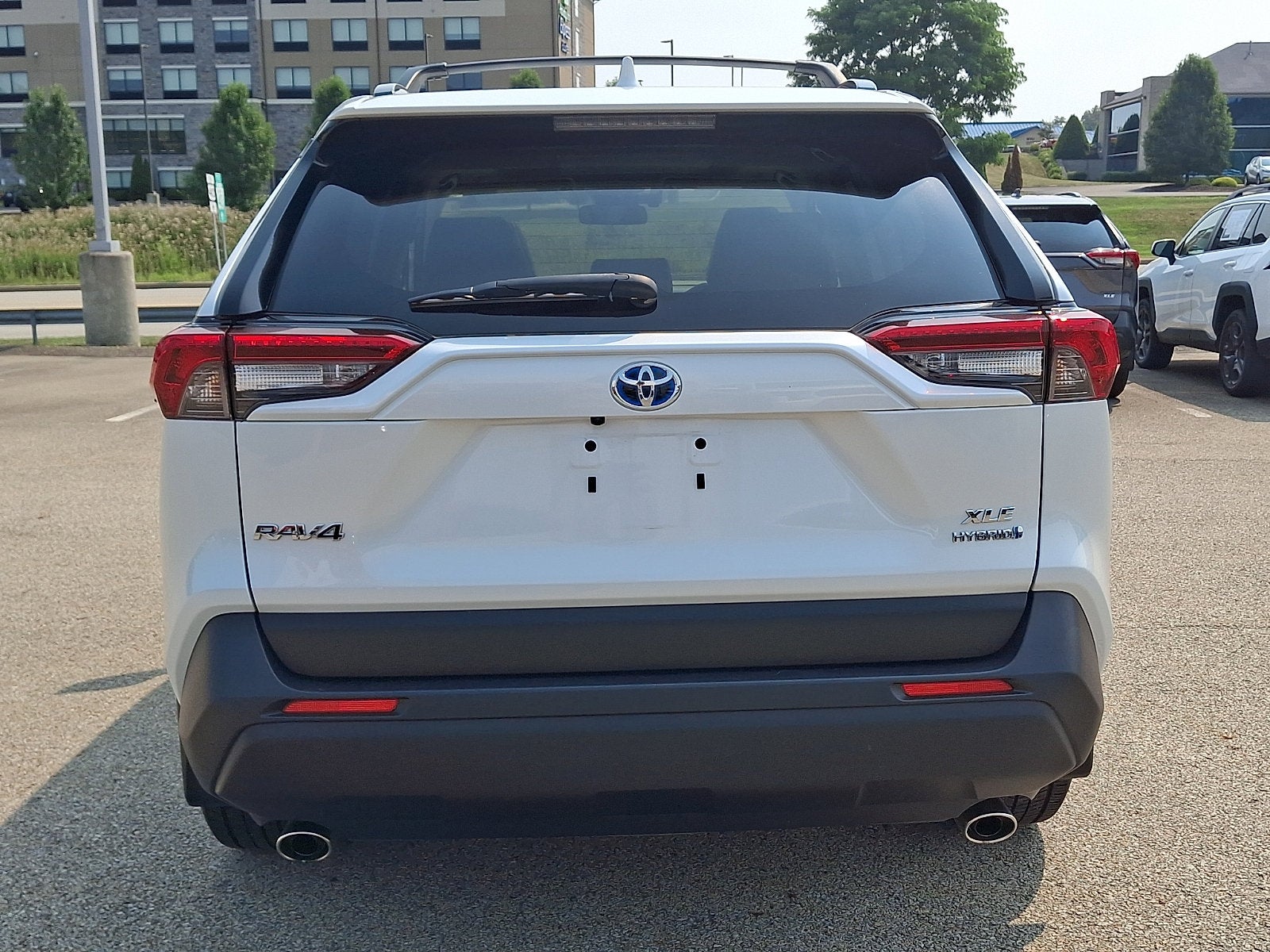 2023 Toyota RAV4 Hybrid XLE Premium