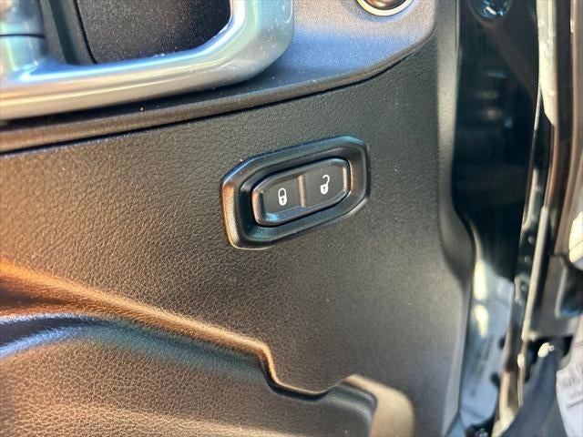 2023 Jeep Wrangler 4-Door Sport Altitude 4x4