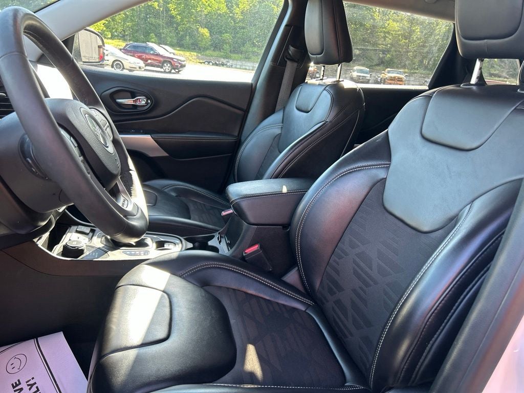 2022 Jeep Cherokee X 4x4