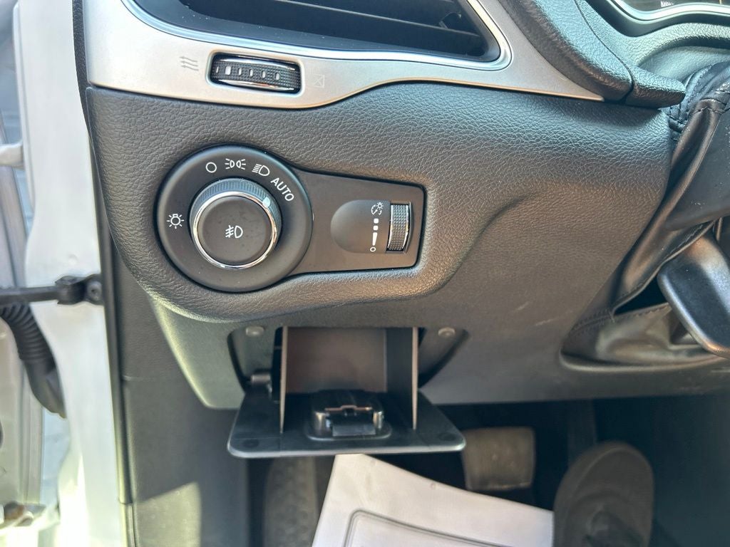 2022 Jeep Cherokee X 4x4